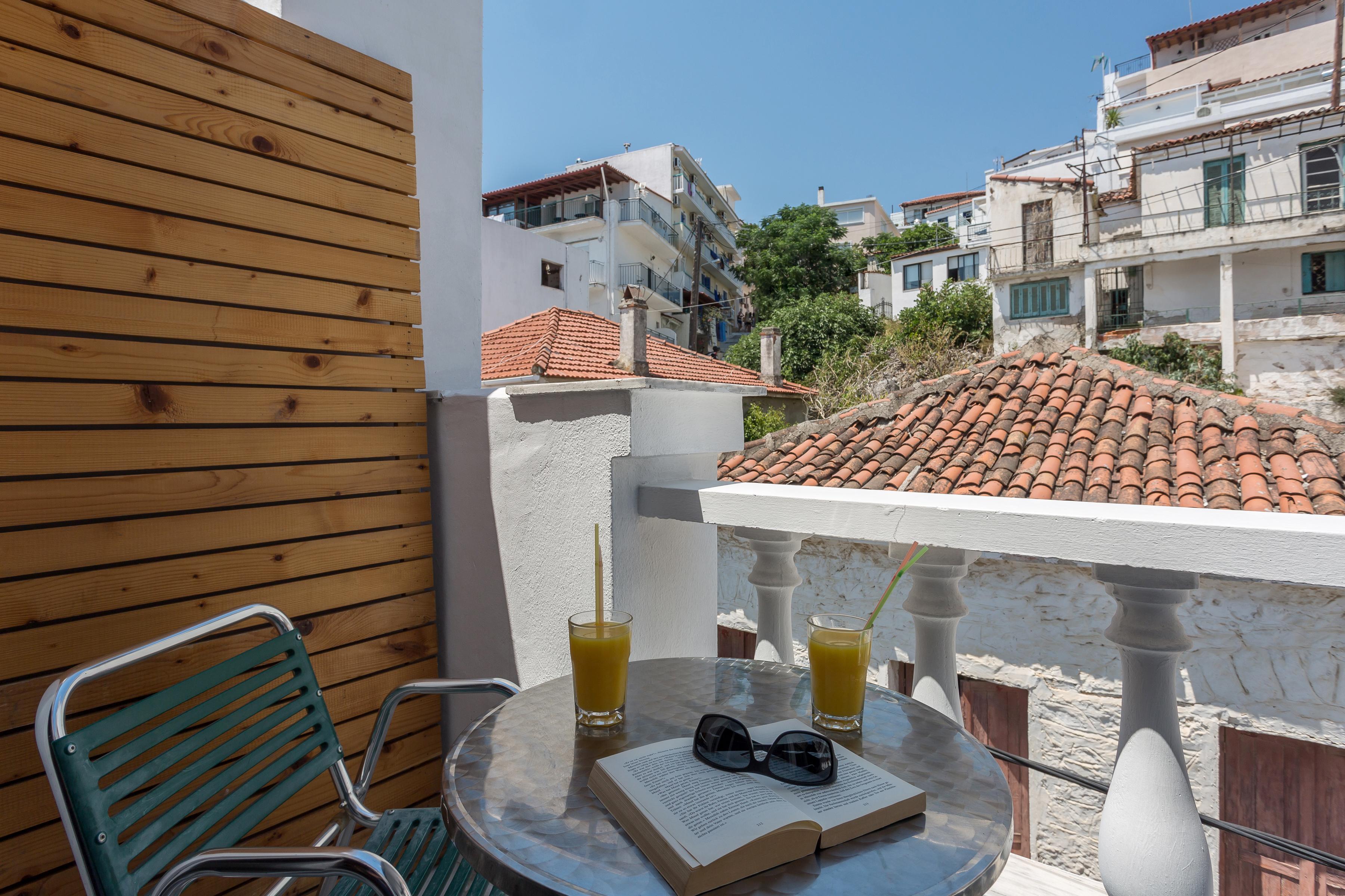 Hotel Akti Skiathos Town Exterior photo